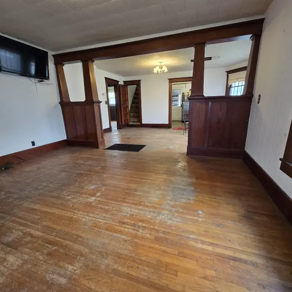 311 N 2nd St, Canton, KS 67428