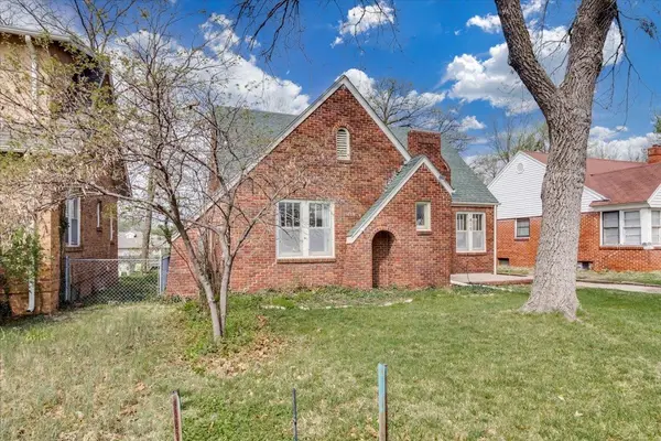 1419 Fairmount St, Wichita, KS 67208