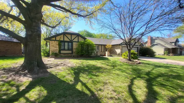 1625 N Amarado, Wichita, KS 67212