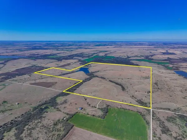 000 92ND RD, Burden, KS 67019