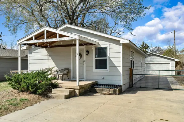 217 N Tracy St, Wichita, KS 67212