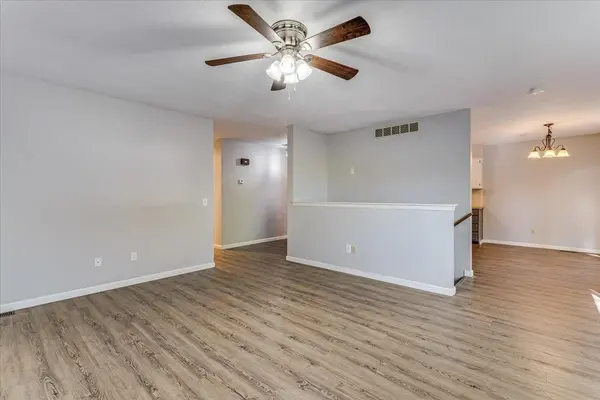 21 Shenandoah Dr., Goddard, KS 67052-9418