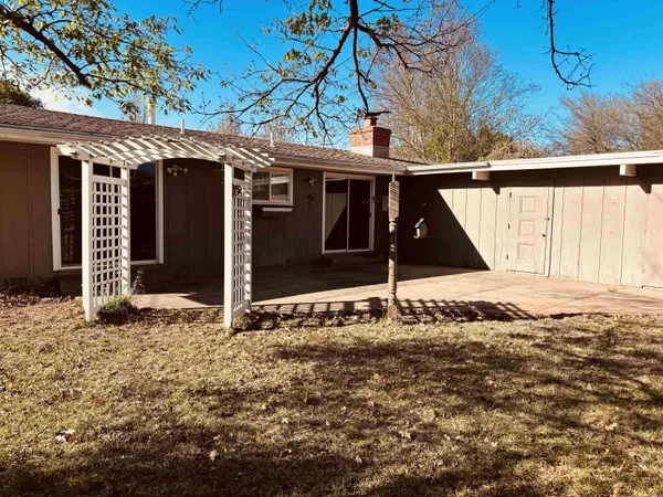 2315 N Richmond St, Wichita, KS 67204