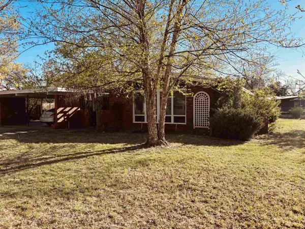 2315 N Richmond St, Wichita, KS 67204