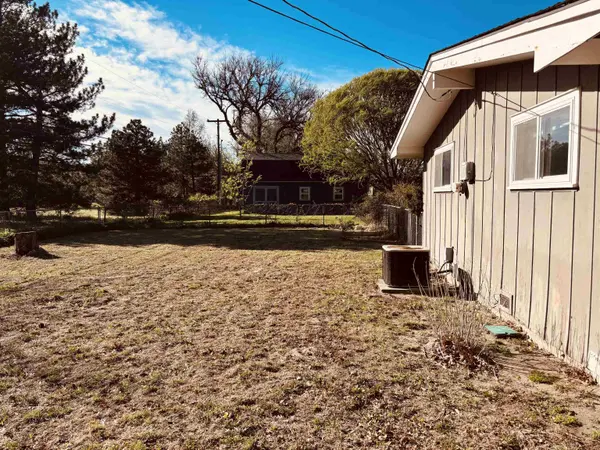 2315 N Richmond St, Wichita, KS 67204