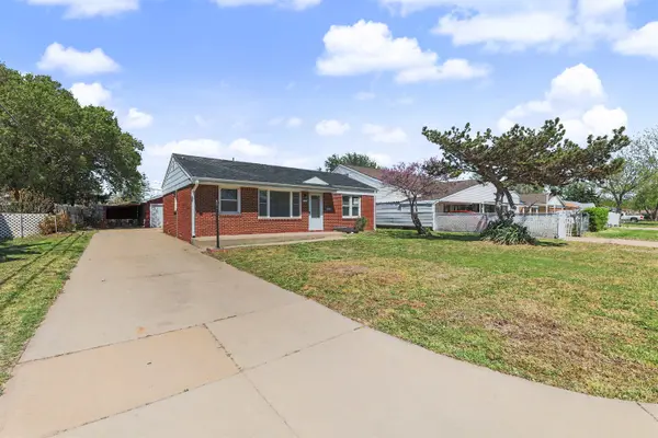 2328 W Greenfield St, Wichita, KS 67217