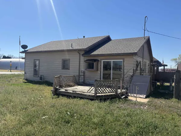328 Main St, Kiowa, KS 67070
