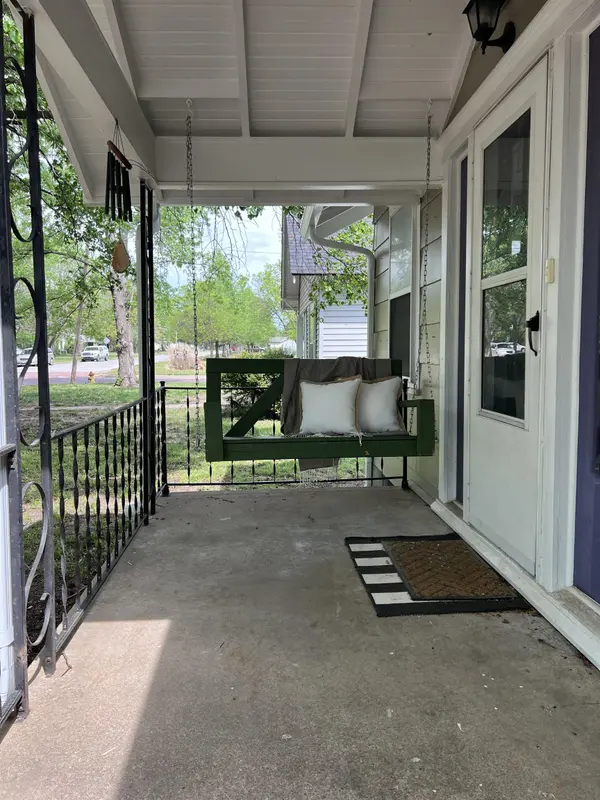 1118 N B, Arkansas City, KS 67005