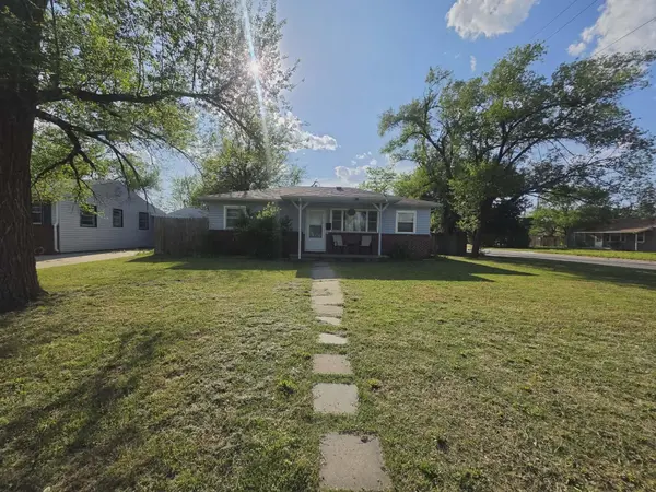 2003 S Euclid Ave, Wichita, KS 67213