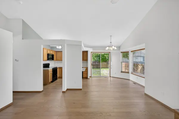 2537 E Fairchild St, Park City, KS 67219