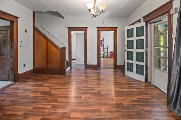 217 N Volutsia Ave, Wichita, KS 67214