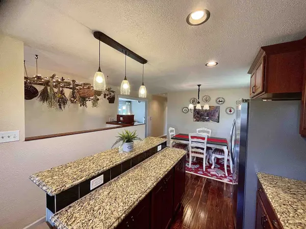 122 W Vine St., Argonia, KS 67004