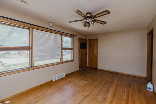 1425 N Georgie, Derby, KS 67037