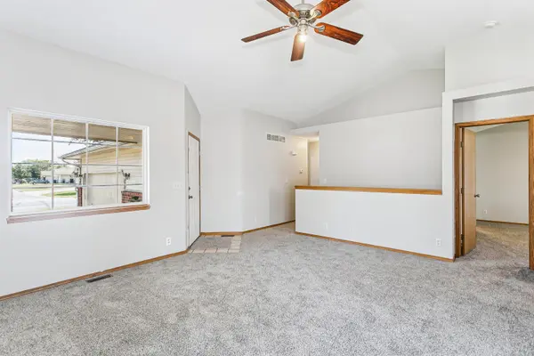 5 N Hopper Dr, Goddard, KS 67052