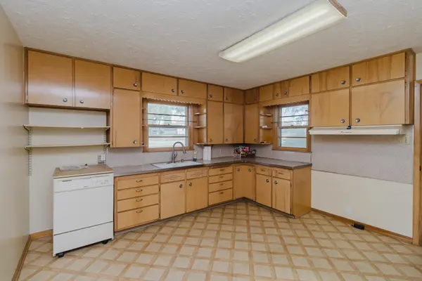 100 Matson, Kechi, KS 67067