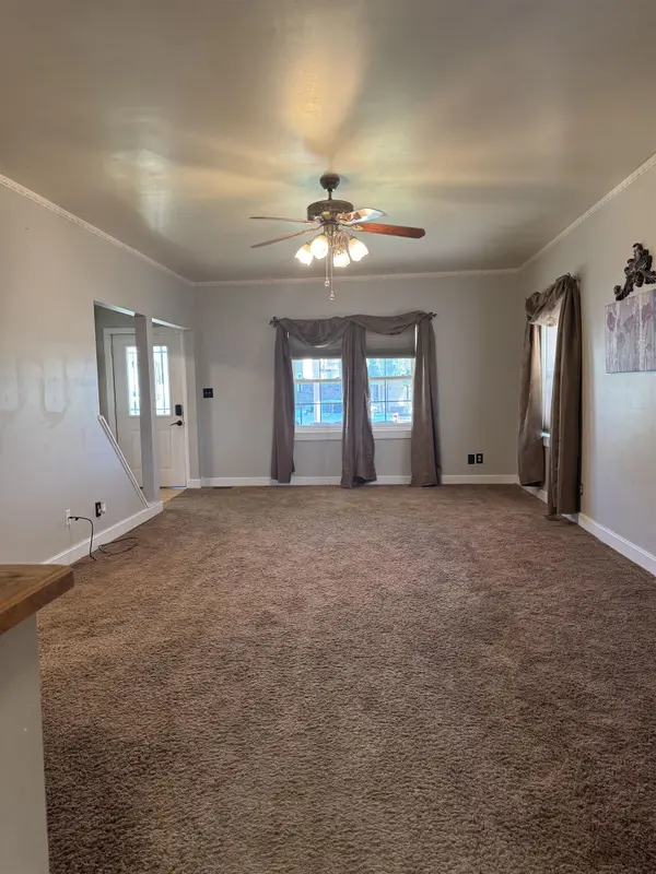 1710 Fowler, Winfield, KS 67156