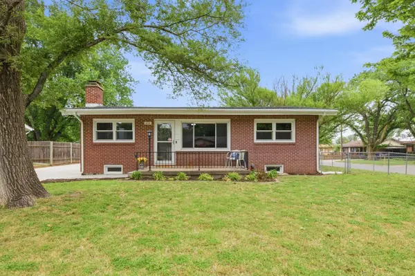 434 S Western Ave,  Haysville,  KS 67060