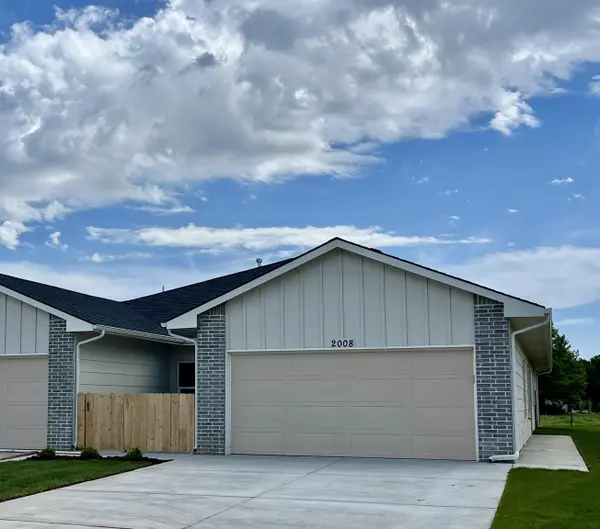 2008 N Melody Ln, Goddard, KS 67052