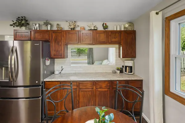 6510 N Madison St, Hutchinson, KS 67502
