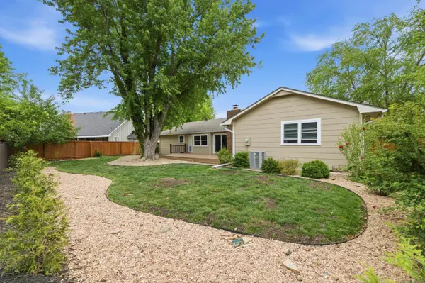 2245 N Longwood, Wichita, KS 67226