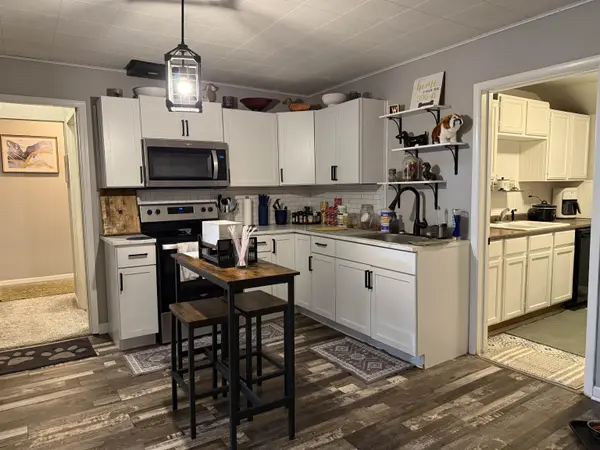 406 W Burns, Norwich, KS 67118