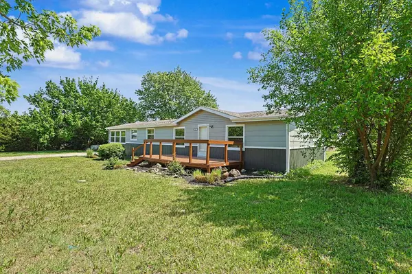 14827 SW 157th Terrace, Rose Hill, KS 67133