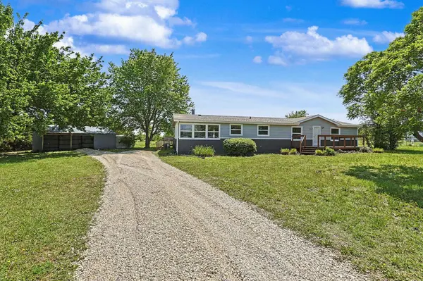 14827 SW 157th Terrace, Rose Hill, KS 67133