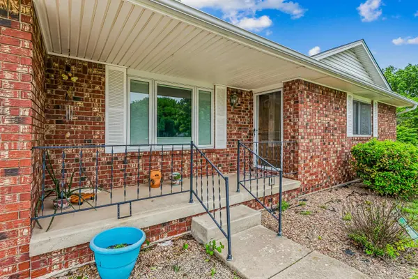 3304 Colonial Ct., Augusta, KS 67010