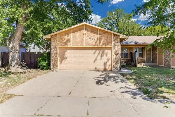 1406 N Smith Cir, Wichita, KS 67212-5501