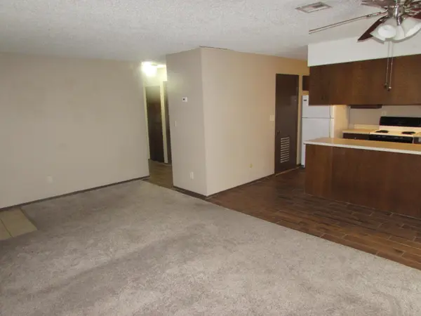 447 S Paula Unit A, Wichita, KS 67209