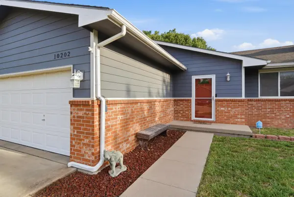 10202 W Prairie Woods, Wichita, KS 67209
