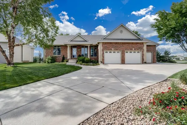 6813 W Northwind Cir, Wichita, KS 67205-2583