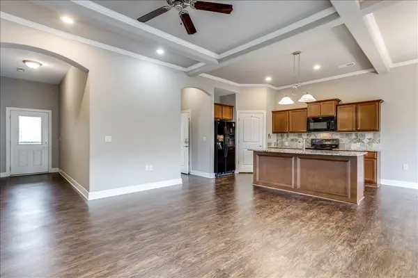 139 N Sheridan Ave, Valley Center, KS 67147