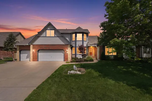 1325 N Pine Grove Ct., Wichita, KS 67212