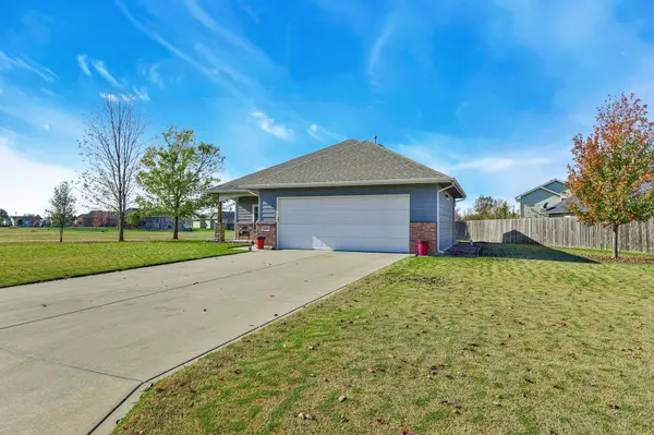 3019 Rocky Ridge St, Augusta, KS 67010
