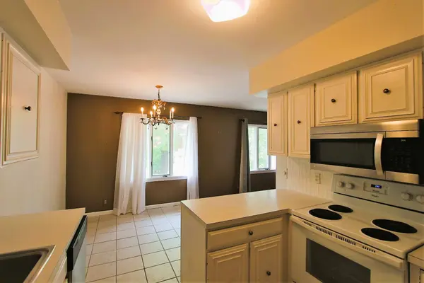 7077 E Central Ave #4, Wichita, KS 67206