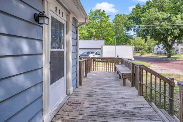 811 N Duncan St, Newton, KS 67114