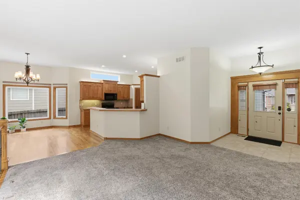 534 N Stonetree, Andover, KS 67002