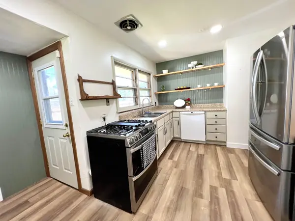 1124 N 7th, Arkansas City, KS 67005