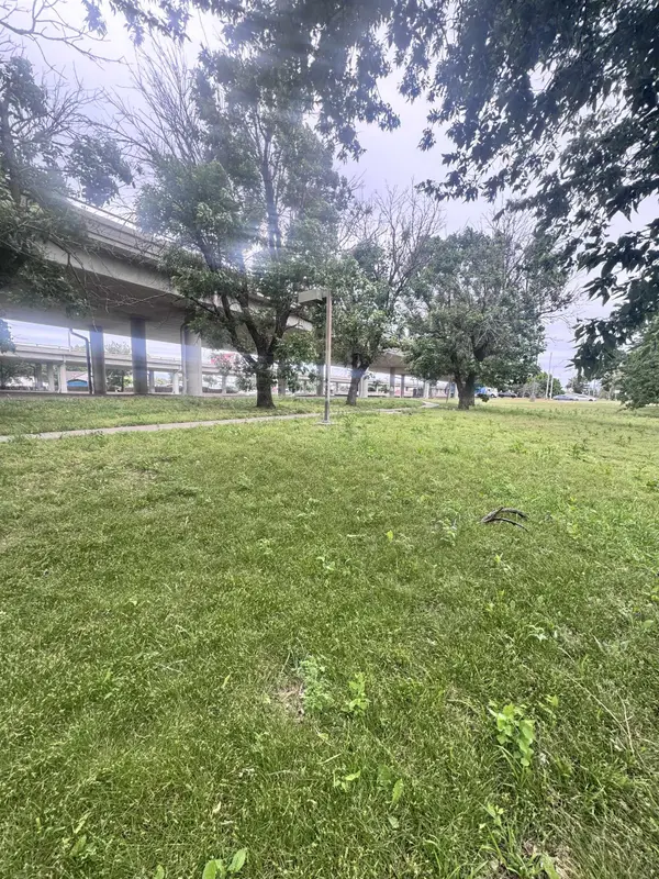 427 N Minnesota, Wichita, KS 67214