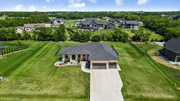 317 N Sarah Ct, Derby, KS 67037