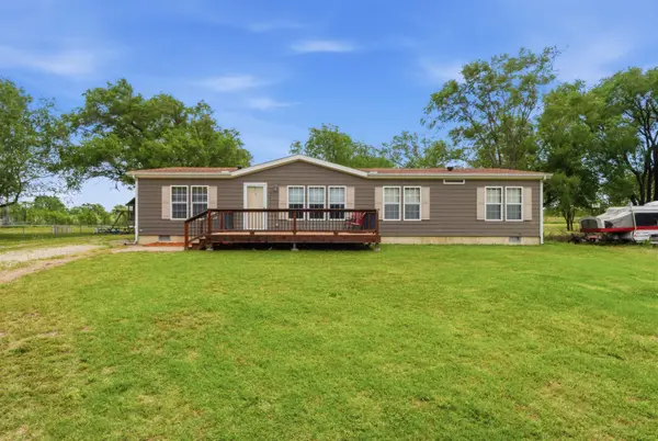 14370 SW Phyllis Rd, Rose Hill, KS 67133