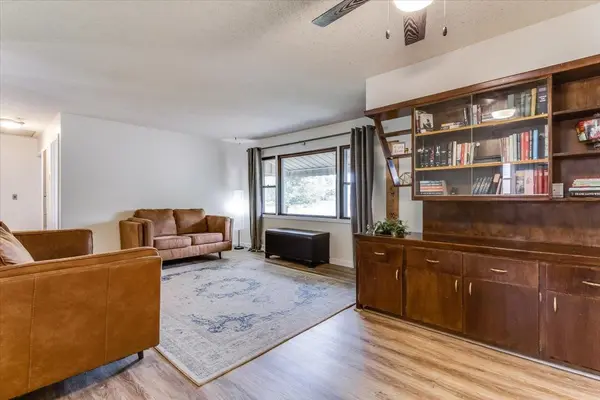 528 Sweezy, Halstead, KS 67056