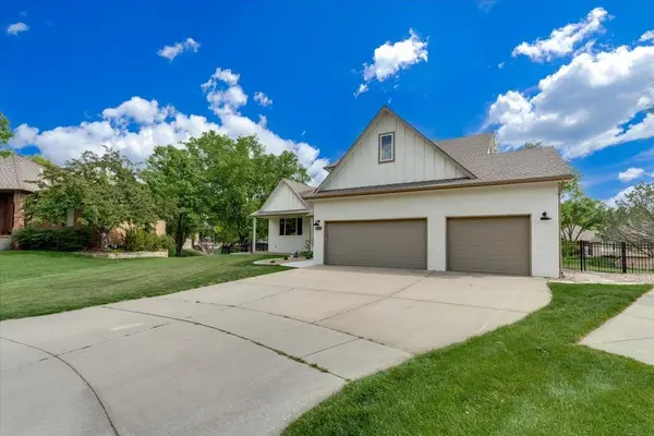 12113 W Ridgepoint Ct, Wichita, KS 67235-9745