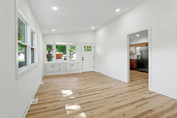 2230 W Manhattan, Wichita, KS 67204