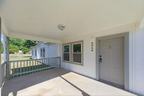 6068 S Seneca St, Wichita, KS 67217