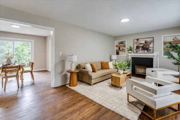 647 S Vassar St, Wichita, KS 67218