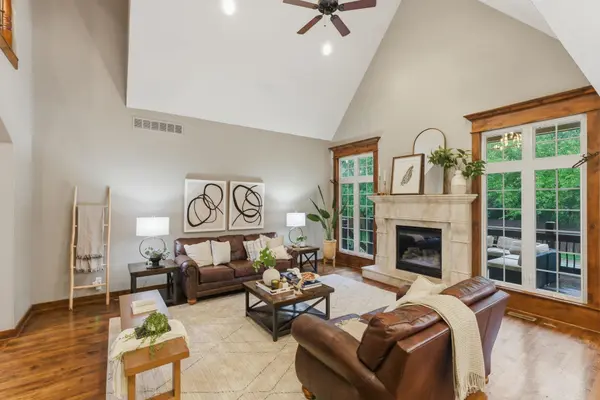 1402 Chaumont Cir, Andover, KS 67002