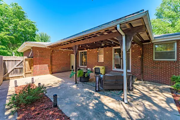 3823 E Funston St, Wichita, KS 67218