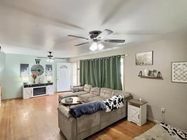 201 N Wedel Avenue, Moundridge, KS 67107
